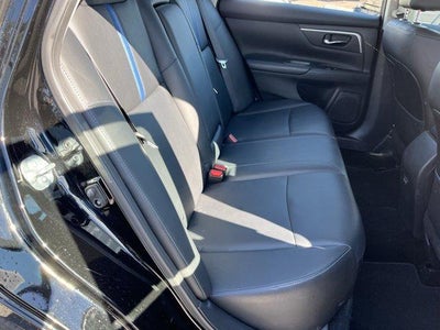 2018 Nissan Altima 2.5 SR Sedan