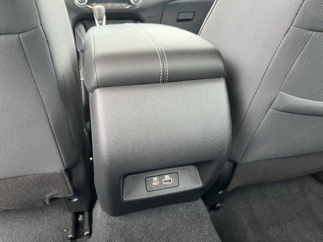 2023 Nissan Altima 2.5 SV Sedan