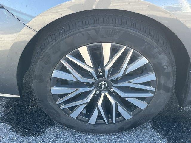 2024 Nissan Altima 2.5 SV AWD Sedan