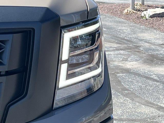 2023 Nissan Titan 4x4 Crew Cab PRO-4X