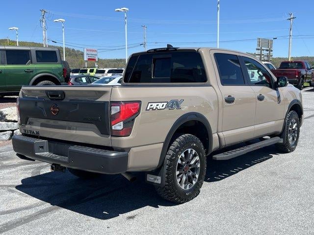 2023 Nissan Titan 4x4 Crew Cab PRO-4X