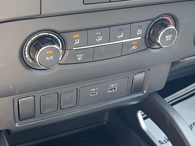 2024 Nissan Frontier King Cab 4x4 SV