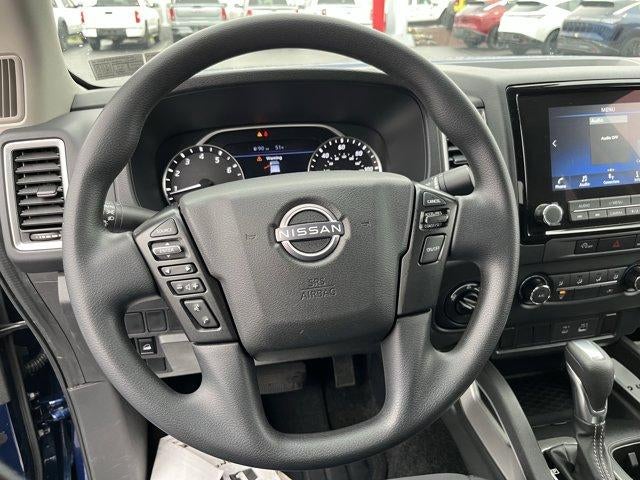 2023 Nissan Frontier Crew Cab 4x4 SV Auto