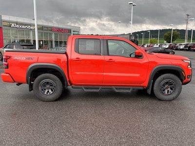 2025 Nissan Frontier Crew Cab 4x4 PRO-4X