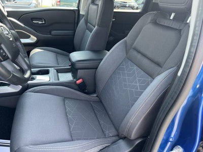 2025 Nissan Frontier Crew Cab 4x4 Long Bed SV