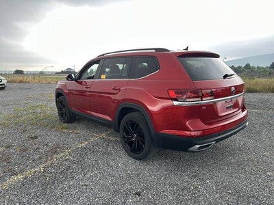 2022 Volkswagen Atlas 2.0T SE w/Technology 4MOTION