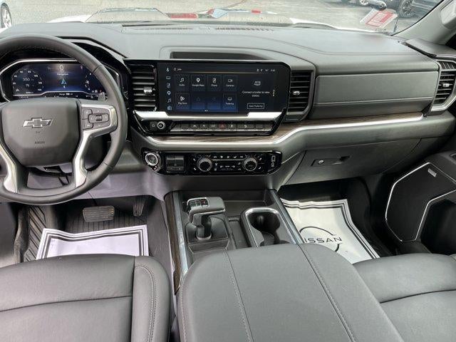2025 Chevrolet Silverado 1500 Crew Cab Short Box 4-Wheel Drive LT Trail Boss