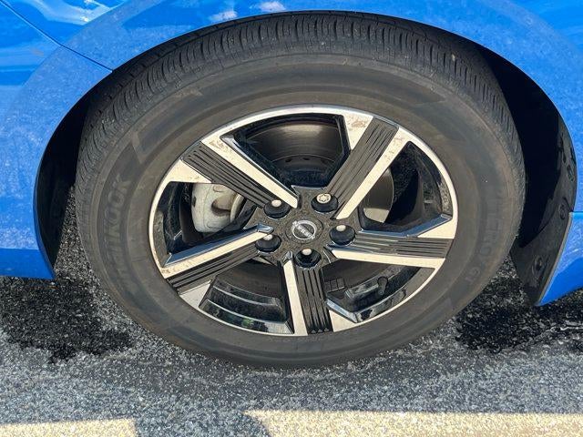 2025 Nissan Sentra SV CVT