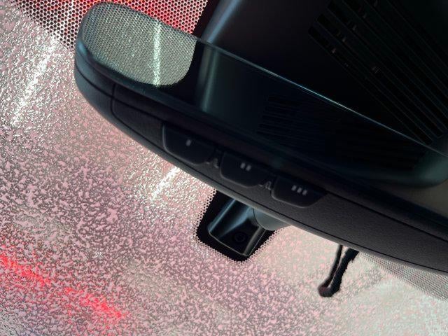 2025 Nissan Sentra SV CVT