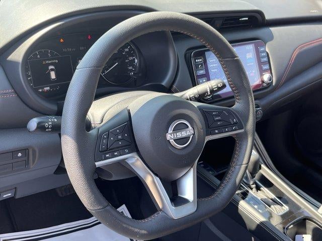 2024 Nissan Kicks SR FWD