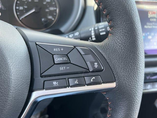 2024 Nissan Kicks SR FWD