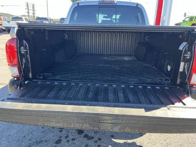 2019 Toyota Tacoma 4WD 4WD TRD Off Road Double Cab 5' Bed V6 AT (Natl)