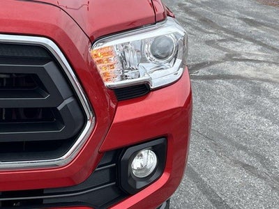 2022 Toyota Tacoma 4WD 4WD SR5 Access Cab 6' Bed V6 AT (SE)