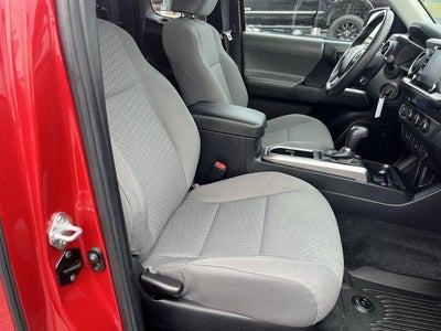 2022 Toyota Tacoma 4WD 4WD SR5 Access Cab 6' Bed V6 AT (SE)