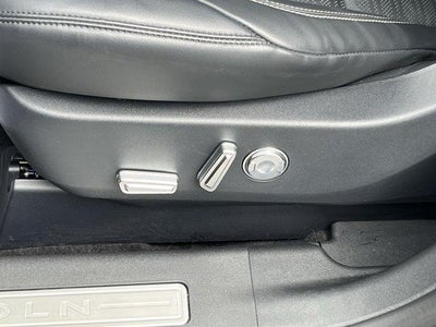 2025 Lincoln Nautilus Reserve AWD