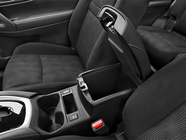 2014 Nissan Rogue FWD 4dr SV