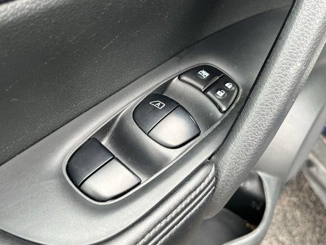 2017 Nissan Rogue AWD SV