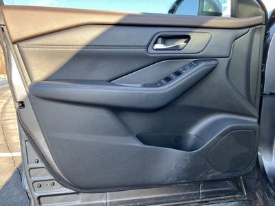 2023 Nissan Rogue AWD SV *Ltd Avail*