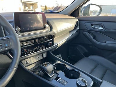 2023 Nissan Rogue AWD SV *Ltd Avail*