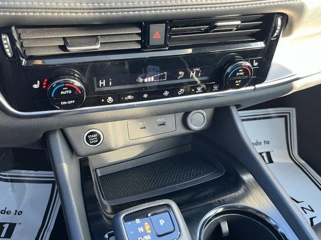 2023 Nissan Rogue AWD SV *Ltd Avail*