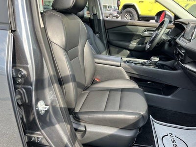 2023 Nissan Rogue AWD SV