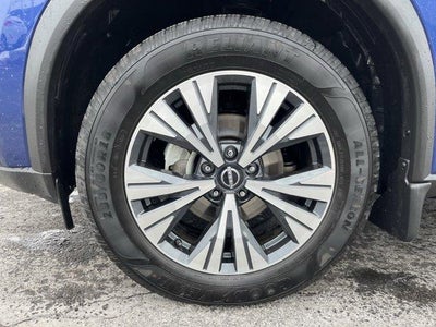 2023 Nissan Rogue AWD SV