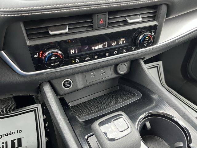 2023 Nissan Rogue AWD SV