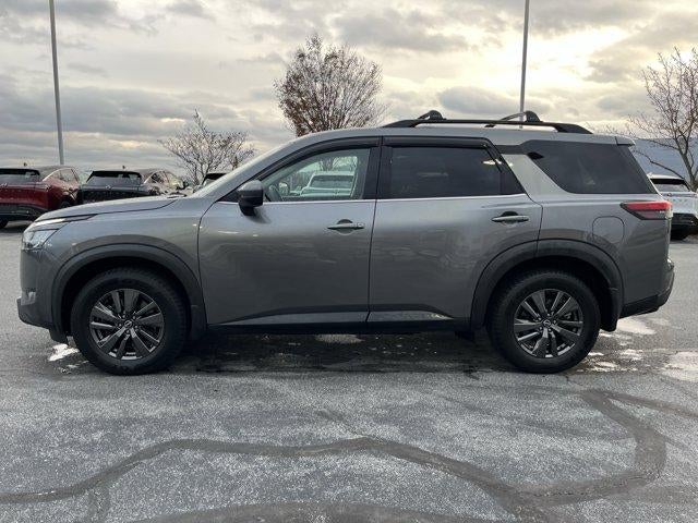 2022 Nissan Pathfinder SV 4WD