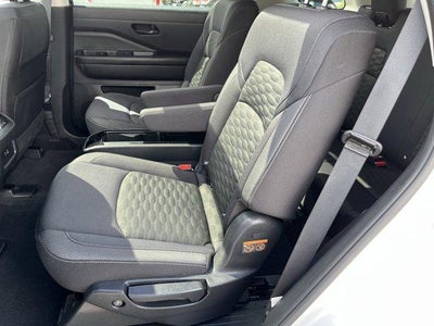 2023 Nissan Pathfinder SV 4WD
