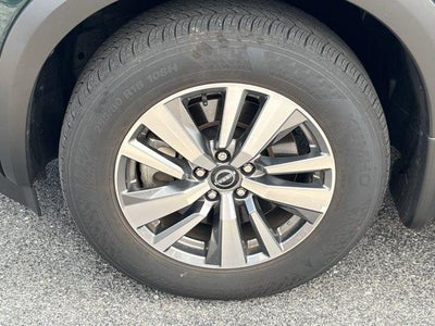 2025 Nissan Pathfinder SL 4WD