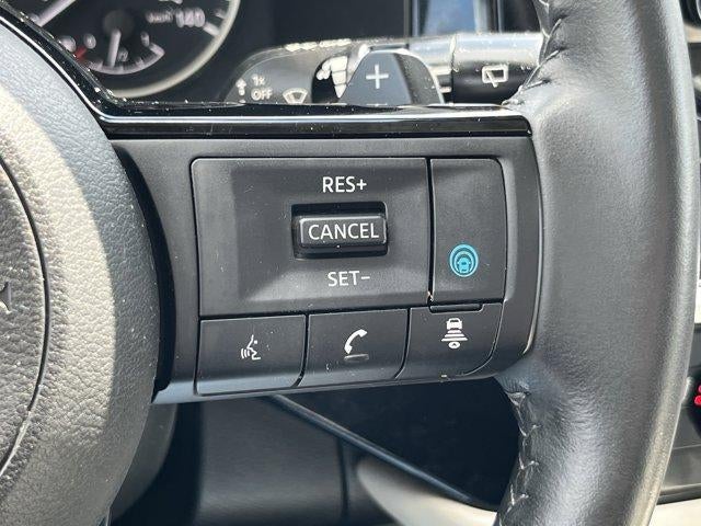 2023 Nissan Pathfinder SL 4WD