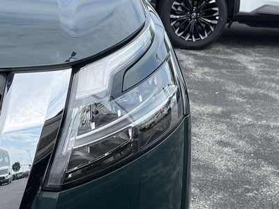 2023 Nissan Pathfinder SL 4WD