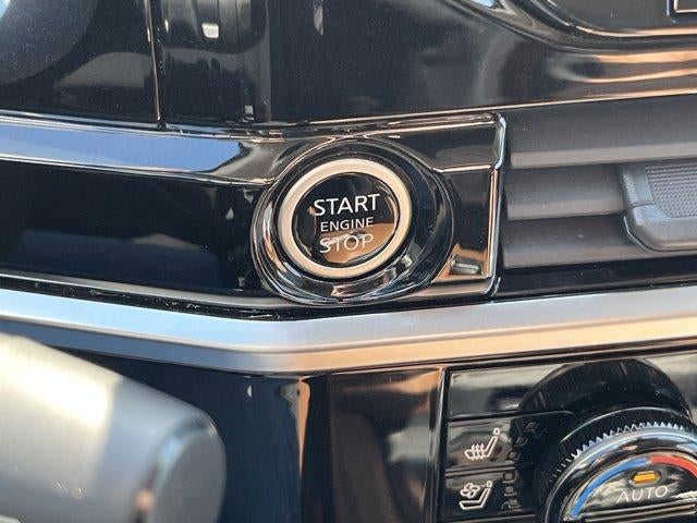 2023 Nissan Pathfinder Platinum 4WD