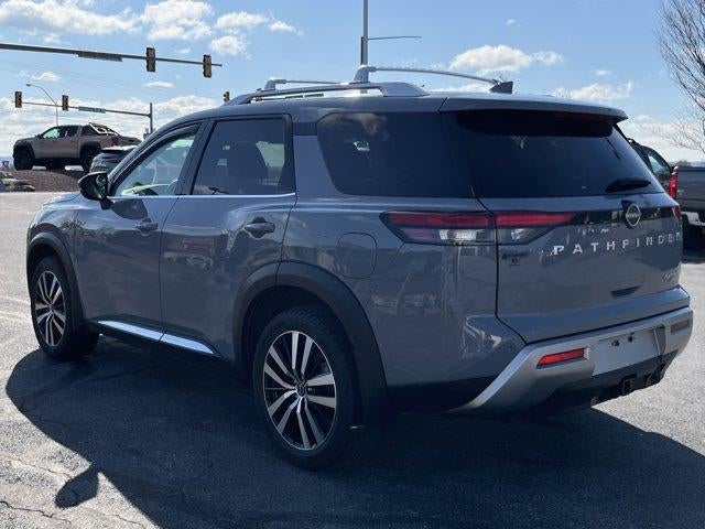 2023 Nissan Pathfinder Platinum 4WD