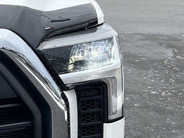 2023 Toyota Tundra 4WD 4WD SR5 CrewMax 5.5' Bed (SE)