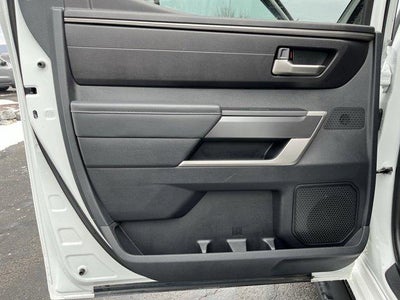 2023 Toyota Tundra 4WD 4WD SR5 CrewMax 5.5' Bed (SE)