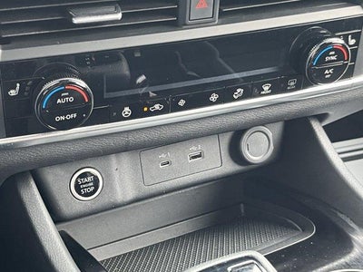 2023 Nissan Rogue AWD SV