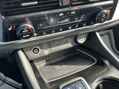 2023 Nissan Rogue AWD Platinum