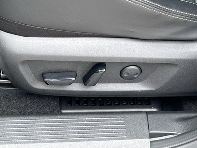 2023 Nissan Rogue AWD Platinum