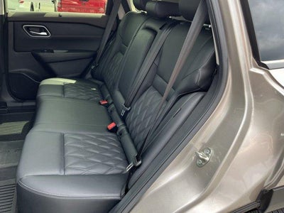 2023 Nissan Rogue AWD Platinum