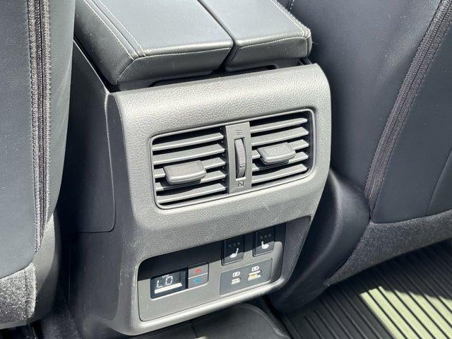 2023 Nissan Rogue AWD Platinum