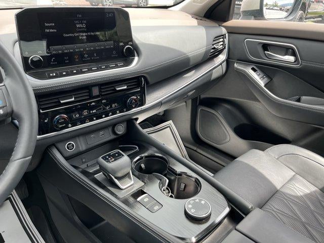 2023 Nissan Rogue AWD Platinum