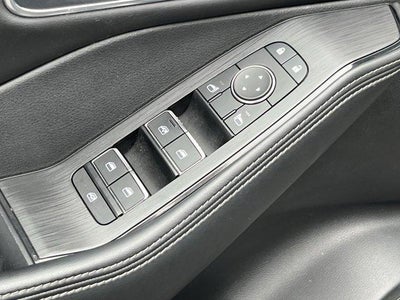 2022 Nissan Rogue AWD Platinum