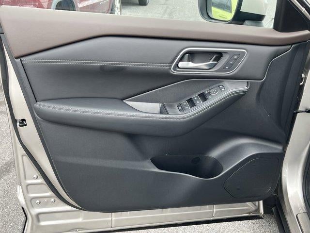 2023 Nissan Rogue AWD Platinum