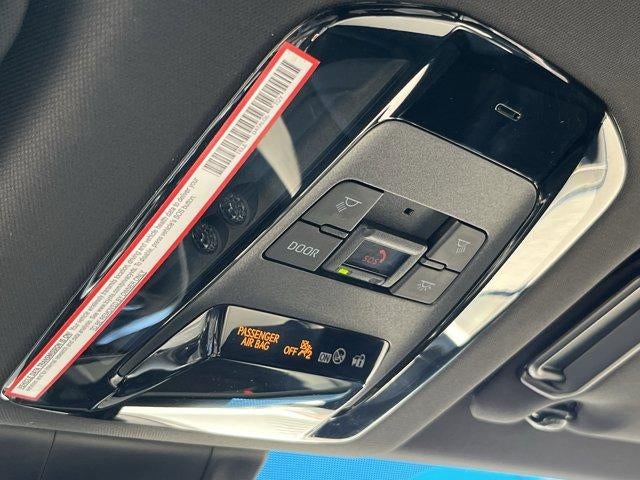 2022 Toyota Venza XLE AWD (SE)