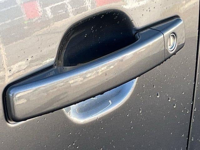 2019 Kia Soul + Auto