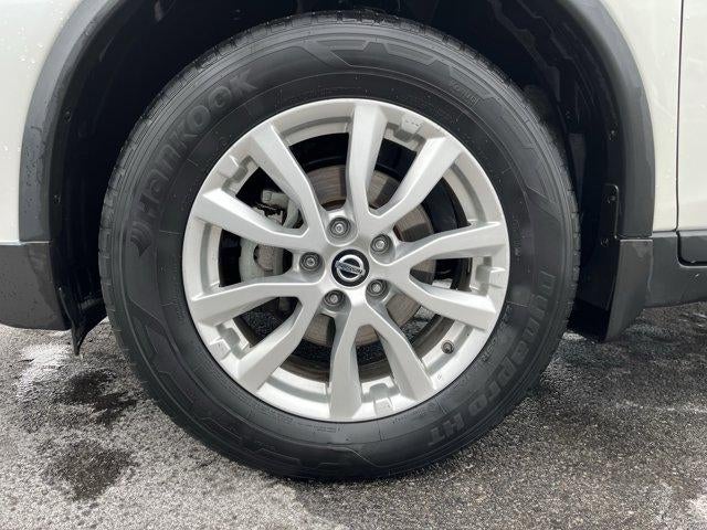 2018 Nissan Rogue AWD SV