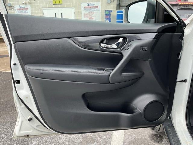 2018 Nissan Rogue AWD SV