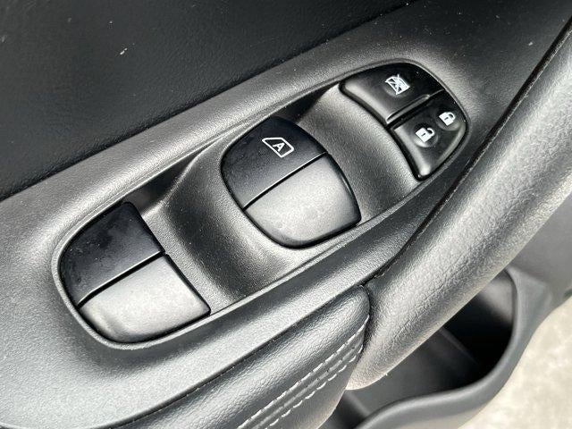 2018 Nissan Rogue AWD SV