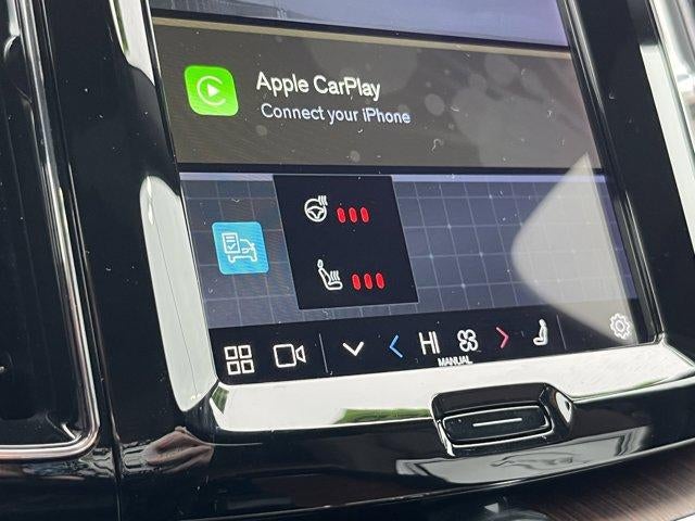 2023 Volvo XC60 Recharge Plug-In Hybrid T8 eAWD PHEV Plus Dark Theme